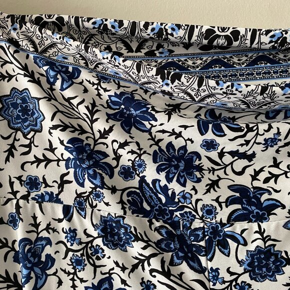 Artizan Robin Barré Blue White Floral Print Print Wide Leg Pant - Picture 12 of 13